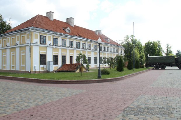 Велопуть к Юбилейному  и «подземный» экскаватор. В Гродно реализуются два крупных трансграничных проекта