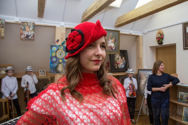 Из фетра, с единорогами, в стиле клош: шляпный салон откроется в Гродно сегодня, 16 октября 