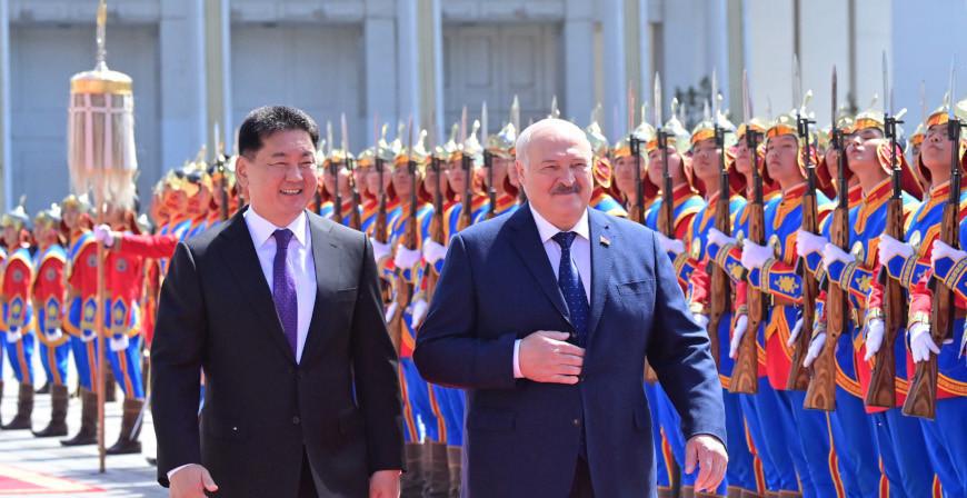 Дружба с Монголией, исторические параллели, большая авиация и Батюшка Байкал. Итоги Недели Президента