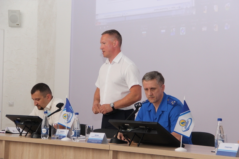 Следователи встретились с работниками "Гроднооблгаз" по результатам расследования отравления угарным газом 12-летней девочки