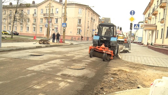 Ремонтные работы на улице Троицкой в самом разгаре