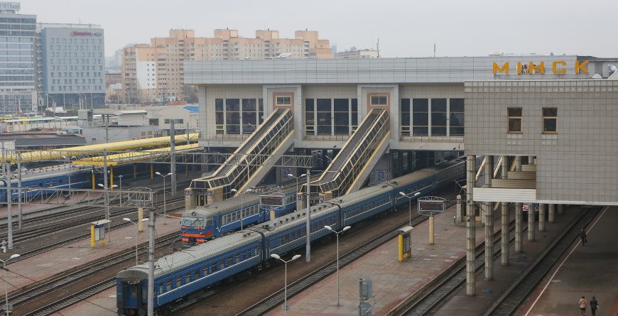 БЖД назначила дополнительные поезда в дни новогодних праздников в сообщении с Россией