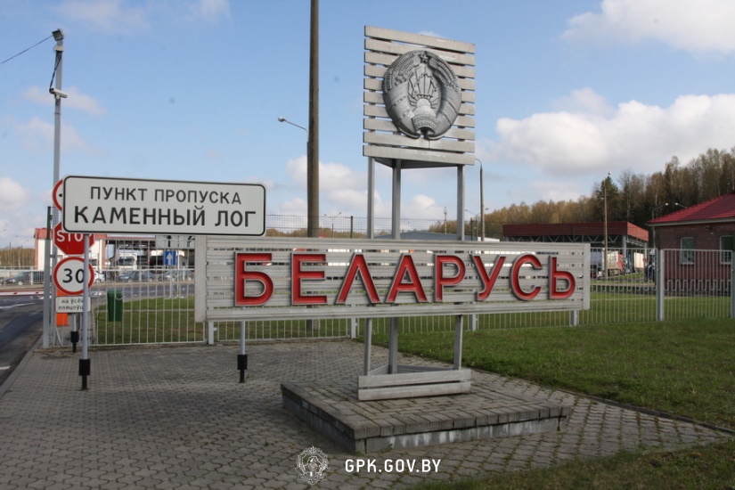В пункте пропуска «Каменный Лог» сотрудник пограничной службы спасла жизнь пересекавшей границу женщине