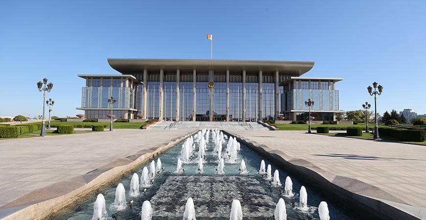 "Мирного и светлого будущего в нашем общем доме - Европе". Александр Лукашенко поздравил народ Франции с национальным праздником