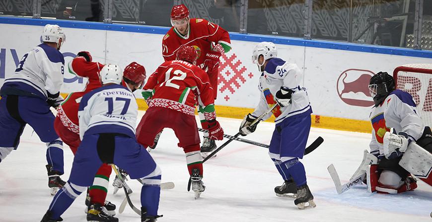 Хоккейная команда Президента с победы стартовала в новом сезоне