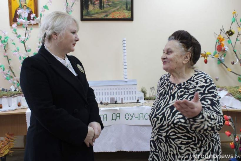 «Не даст страну в обиду!» Жительница горпоселка Красносельский от имени ветеранов труда написала благодарственное письмо Президенту