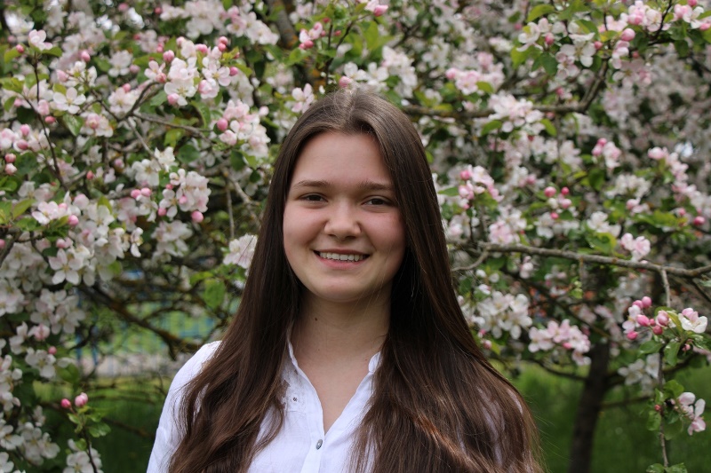 Еще одна "сотня"! Выпускница Ошмянской школы сдала ЦТ по обществоведению на 100 баллов