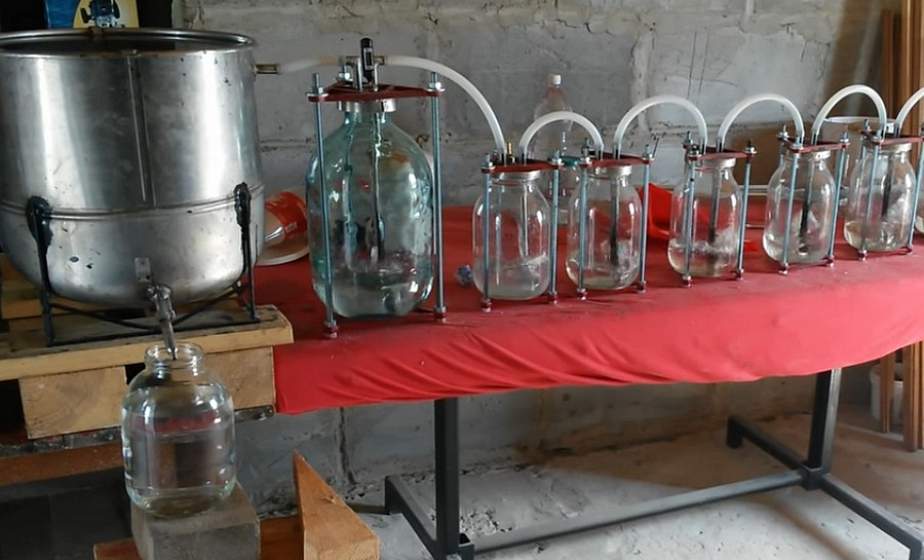 8 очагов за 4 дня. В Гродненской области выявили подпольные производства самогона