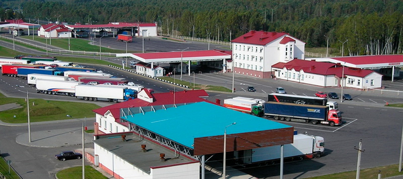 Неделю транспорт на "Каменном Логе" будут пропускать по одной стороне