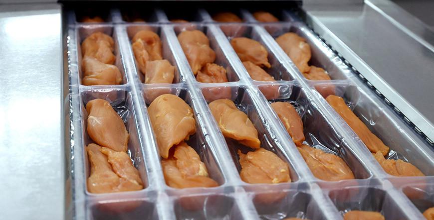 МАРТ пояснил, какая цена может быть установлена на части тушки курицы