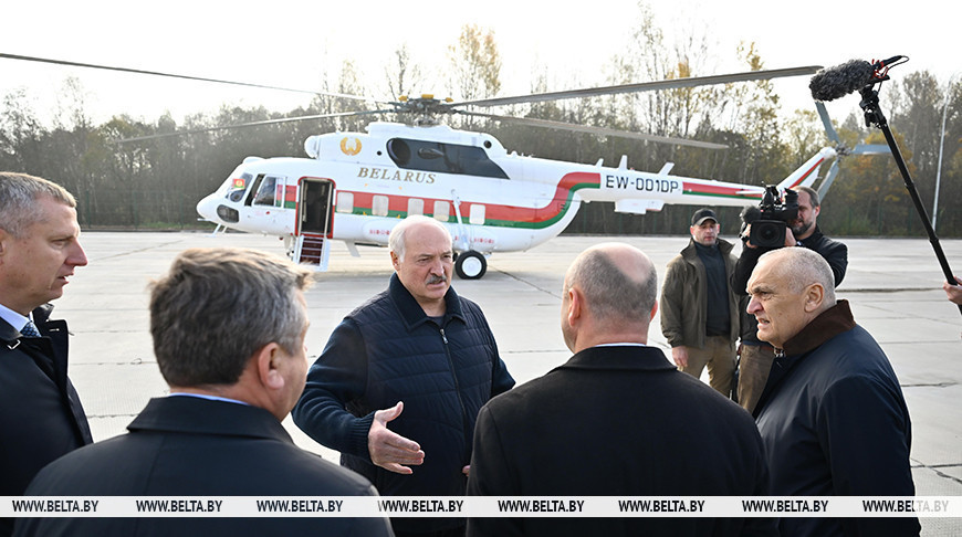 Александр Лукашенко требует определить, как развивать территории севера Витебской области Александр Лукашенко требует определить, как развивать территории севера Витебской области