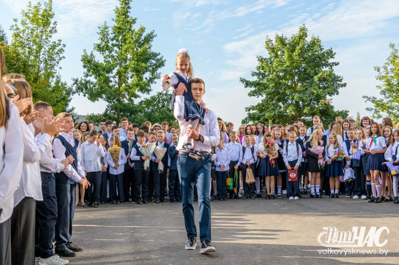 В учреждениях образования Гродненщины прошли торжественные линейки, посвященные началу нового учебного года