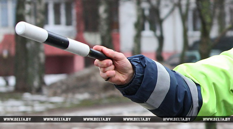 ГАИ рекомендует водителям из-за гололедицы быть особо осторожными