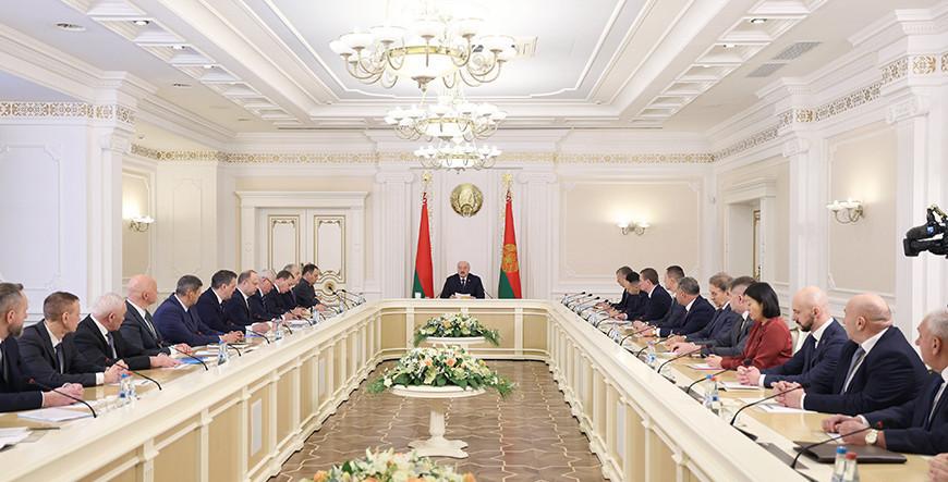 Александр Лукашенко назвал развитие в Беларуси комфортной бизнес-среды одним из приоритетов