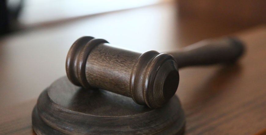 В Гродно за циничные надписи на остановках мужчина получил 1,5 года "химии"