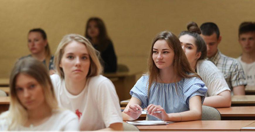 Для проведения централизованного экзамена в Беларуси в 2023 году подготовлены 93 пункта