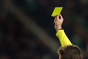 Футболистов могут временно удалять с поля