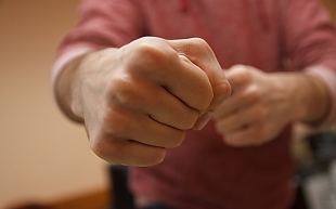   Прокуратура направила в суд уголовное дело в отношении гродненца, который до смерти избил свою мать