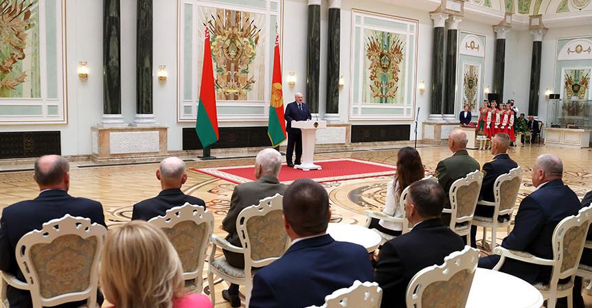 Александр Лукашенко: чем больше личных достижений, тем сильнее наша Беларусь