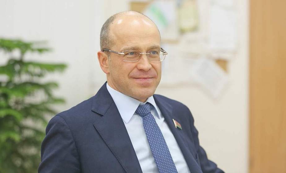 Внимательное отношение к людям поможет сохранить и укрепить доверие к государству и тем, кто его представляет