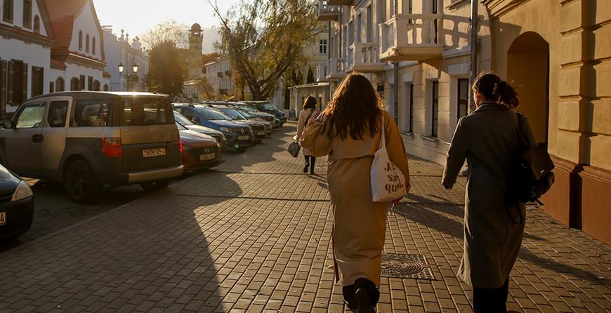 Дерево знаний, помощь приемным родителям. Какие молодежные инициативы получают гранты на развитие