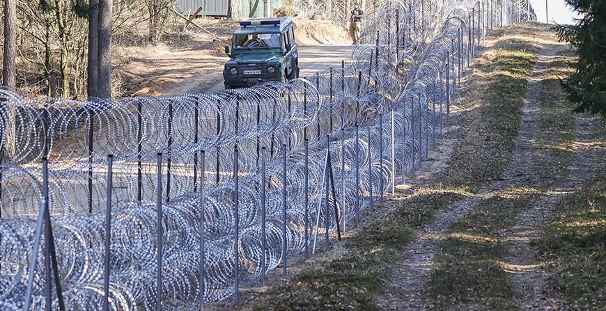 Литовские силовики избили троих граждан Сирии