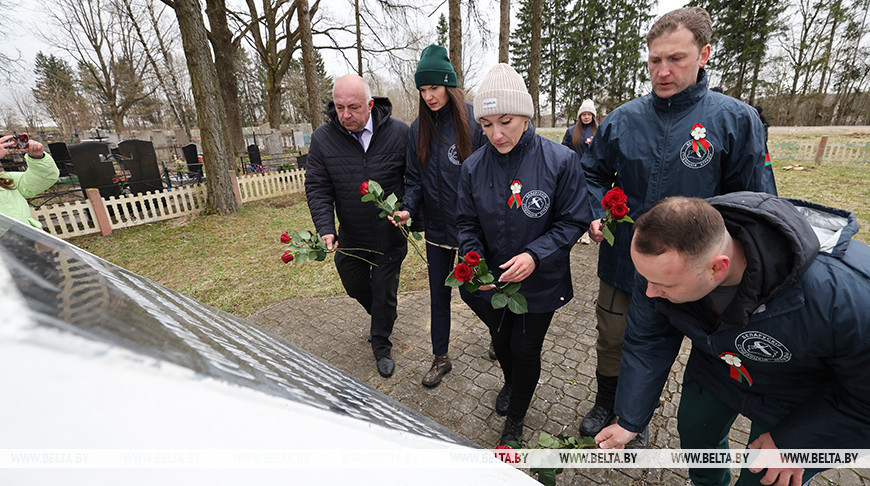 БРСМ дал старт республиканскому патриотическому проекту «Цветы Великой Победы»