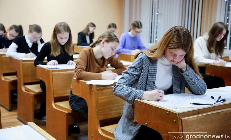 Более 350 учащихся на Гродненщине стали победителями областного этапа республиканской олимпиады по учебным предметам