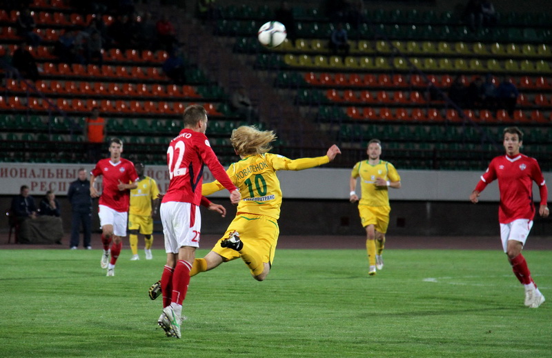 Футбольный «Неман» продолжает подготовку к новому сезону