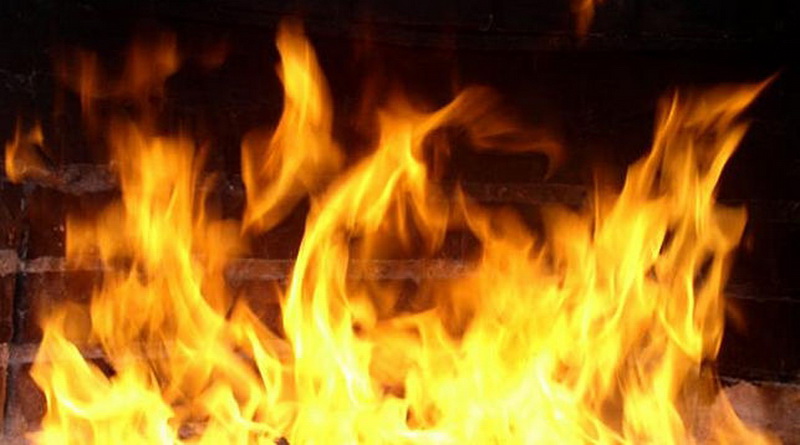 Пожар на складе в Ивьевском районе уничтожил 3 тонны макулатуры