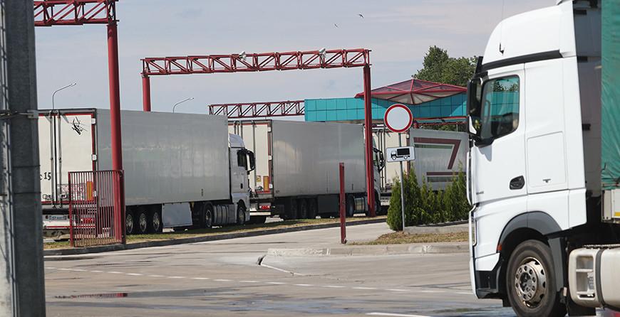 ГПК: въезда в Литву ожидают около 900 фур