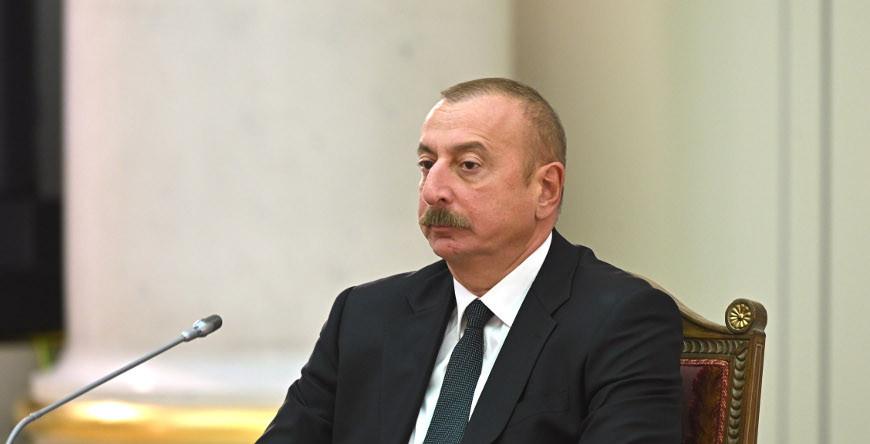 Александр Лукашенко поздравил Президента Азербайджана Ильхама Алиева с днем рождения