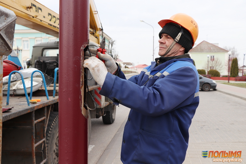 В Кореличах в этом году для уличного освещения установят 700 светодиодных ламп