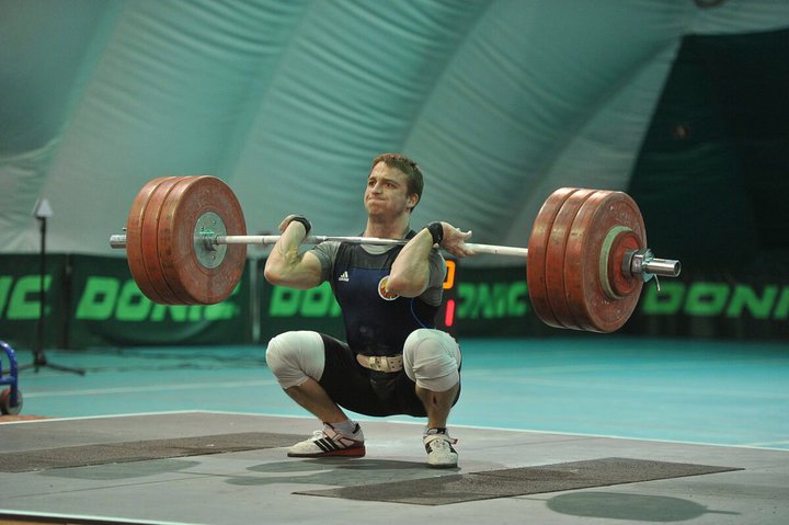 Вадим Лихорад из Лиды стал победителем чемпионата Беларуси по тяжелой атлетике