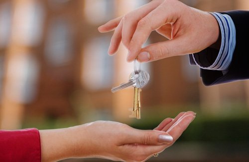 Жительница Гродно перевела аферисту 7000 долларов за несуществующую квартиру 