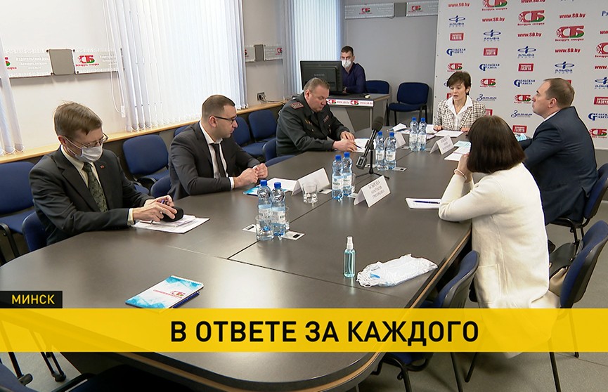 Как избежать безработицы? Представители нескольких ведомств обсудили важные социальные вопросы 