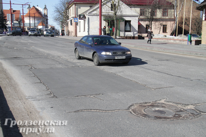 В Гродно начаты работы по приведению дорог в порядок
