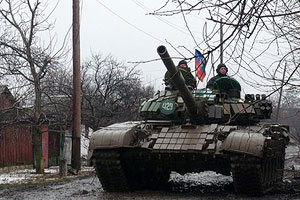 Процесс отвода вооружений начнется в Донбассе 24 февраля