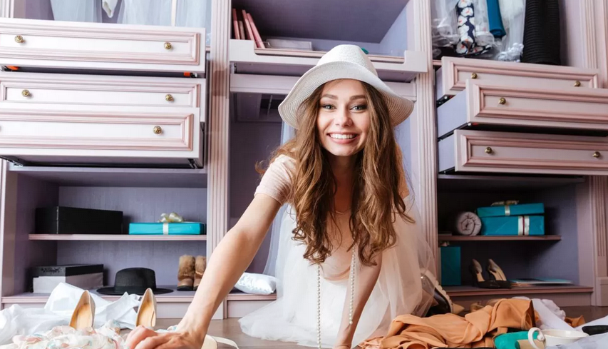 Расхламляемся: от каких вещей стоит избавиться перед Новым годом 