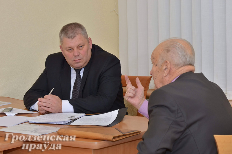 С какими вопросами идут горожане в мэрию?