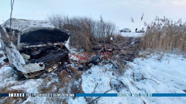 В Берестовицком районе бус вылетел в кювет