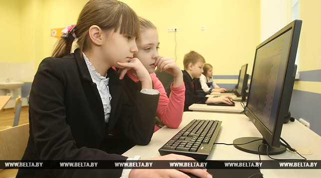 В Гродненской области школьники все чаще выбирают кружки робототехники и 3D-моделирования