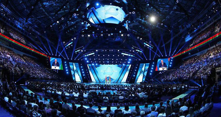 Марафон единства, секретные материалы, технологии избирательные и яблочные. Итоги недели Президента