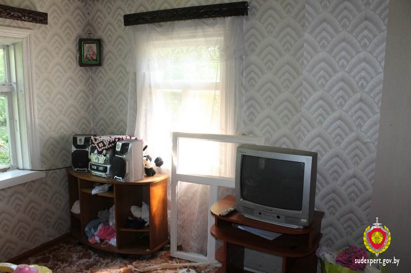Гродненец проник в чужой дом через окно и украл дорогостоящие рыболовные снасти
