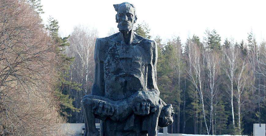 Александр Лукашенко: в каждом уголке Беларуси есть история своей Хатыни