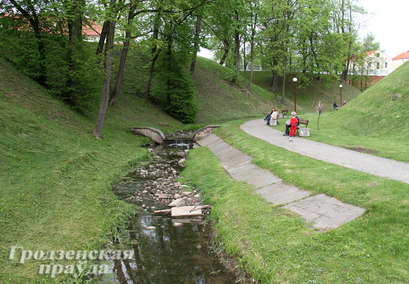 200 лет назад по Юрисдике плавали на лодках, а сегодня река превращается в пересыхающий ручеек
