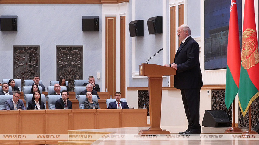 Тема недели: Встреча Александра Лукашенко с представителями крупнейших СМИ