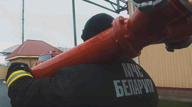 МЧС Беларуси представило свою пародию на песню "Тает лед"