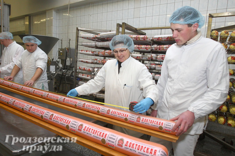 В Гродно изготовили трехметровую докторскую колбасу