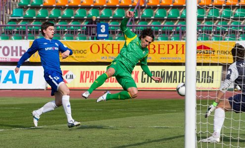 «Неман» в последний раз в сезоне сыграл с БАТЭ и уступил 1:2